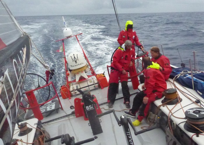 Closing on the Falklands – English et Français